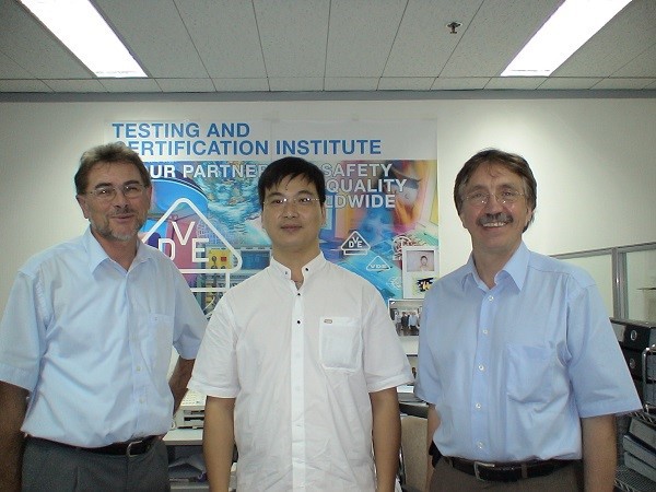 bde760e21e01cc0b8c267a9f6198621 bde760e21e01cc0b8c267a9f6198621